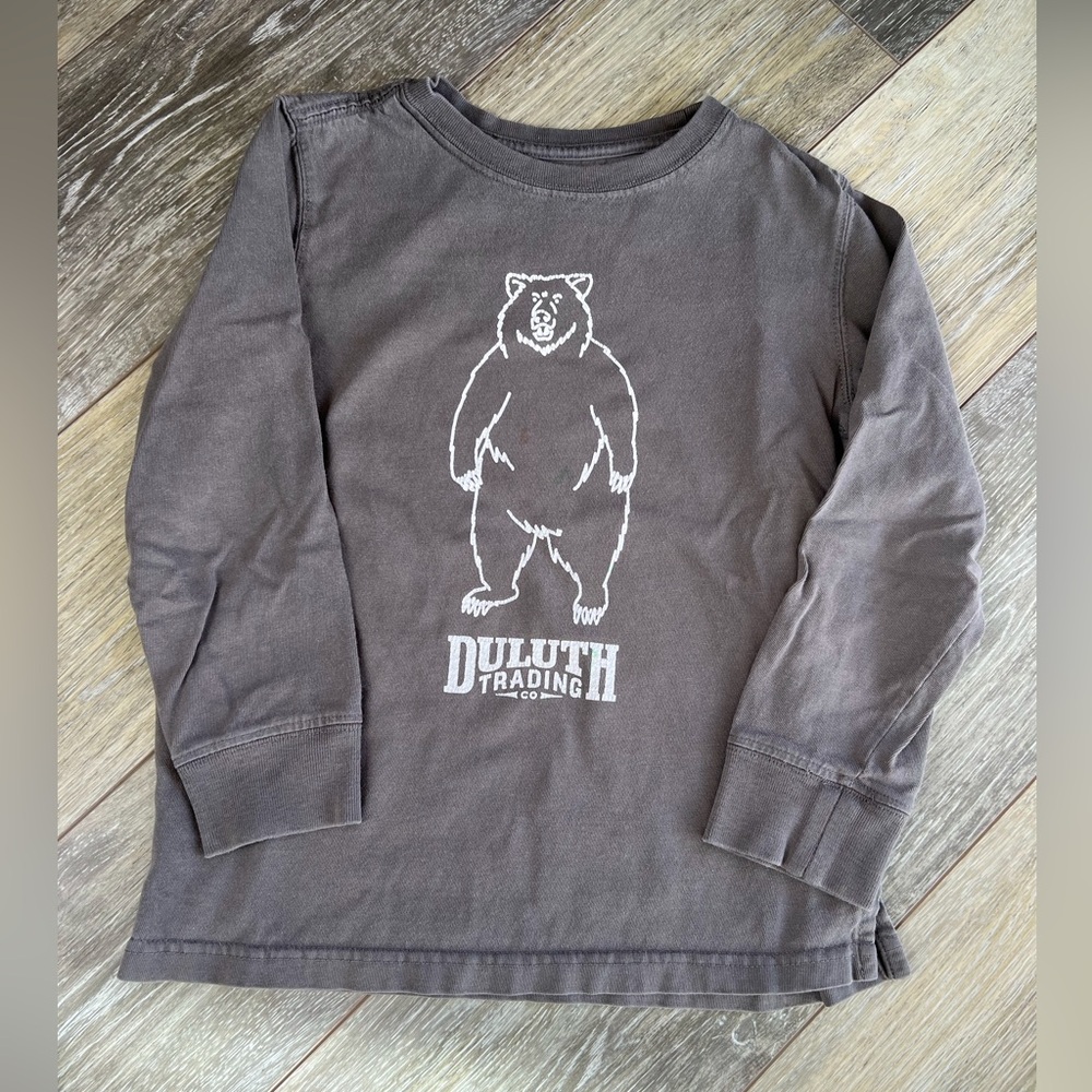 Duluth Trading Company Long Sleeve T with Angry Beaver Graphic Kids Size 5